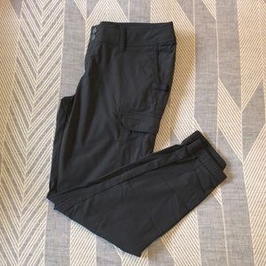 Prana Size 2 jogger pants in charcoal grey color